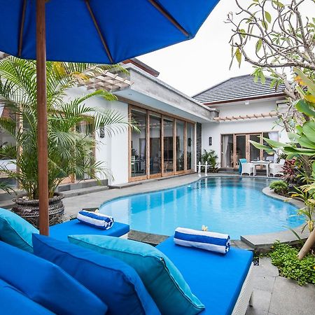 Ambermoon Villa 2 Seminyak  Exterior photo